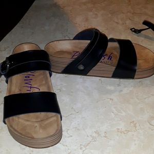 Size 7 womens plateform sandels